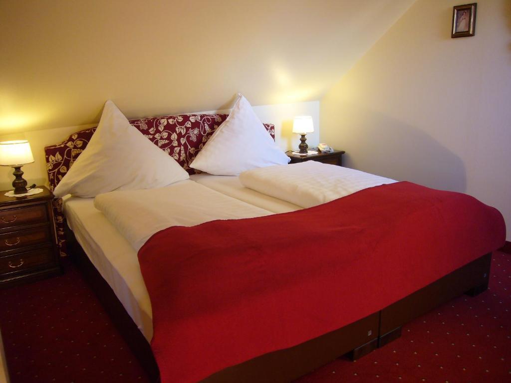 Klassik Hotel Am Tor Weiden in der Oberpfalz Bilik gambar