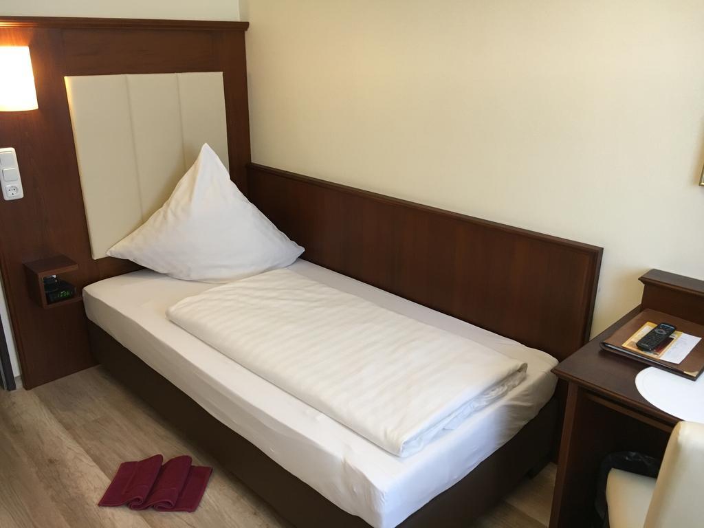 Klassik Hotel Am Tor Weiden in der Oberpfalz Luaran gambar